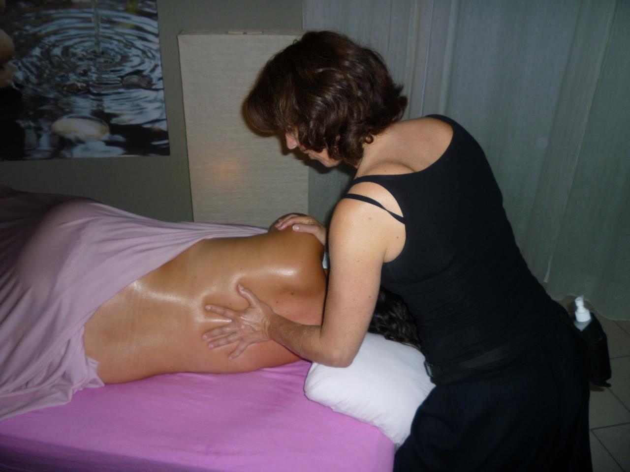 Massage dos Femme enceinte